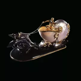 Композиция "Морская колесница" с позолотой